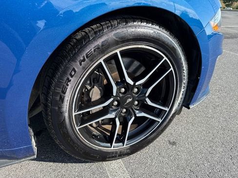 Used 2022 Ford Mustang GT Premium w/ Equipment Group 401A RWD image 11