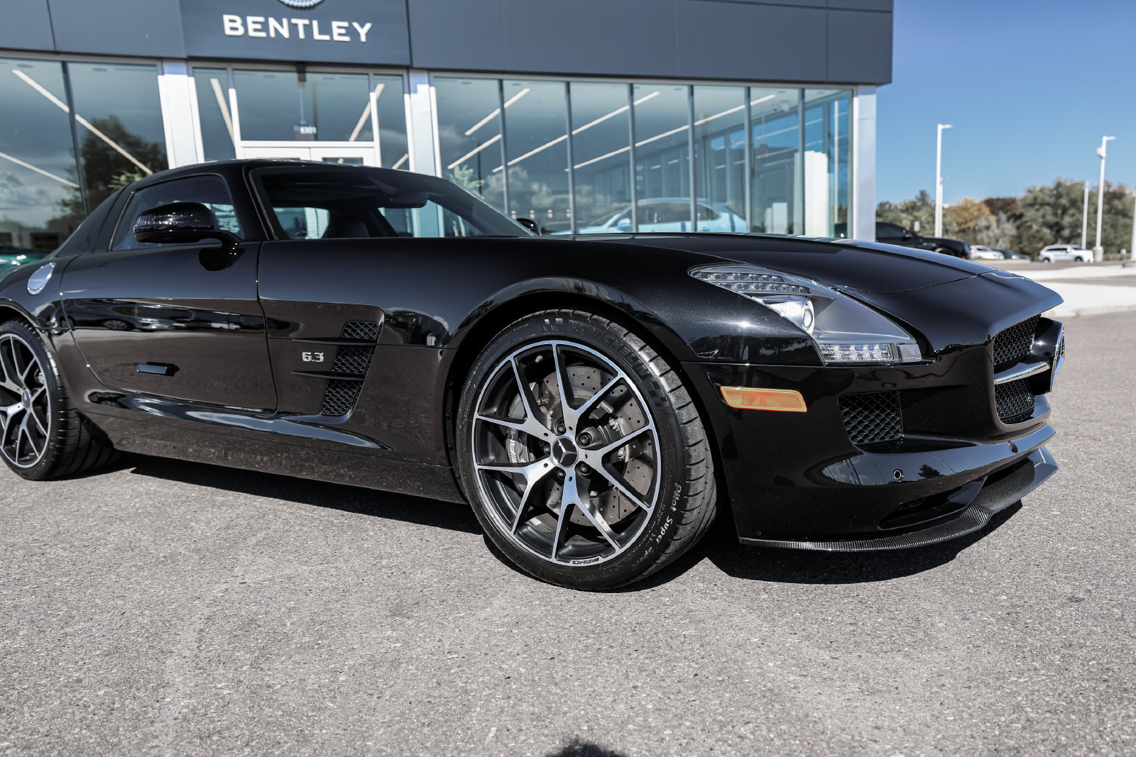 Used 2015 Mercedes-Benz SLS AMG GT Final Edition image 19
