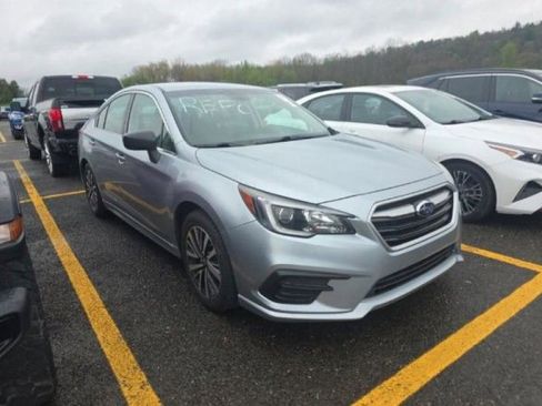 Used 2019 Subaru Legacy 2.5i w/ Alloy Wheel Package AWD/4WD image 2