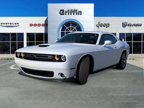 Used 2022 Dodge Challenger GT image 11