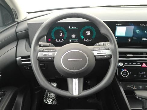 Used 2026 Hyundai Tucson SEL Plus FWD image 32