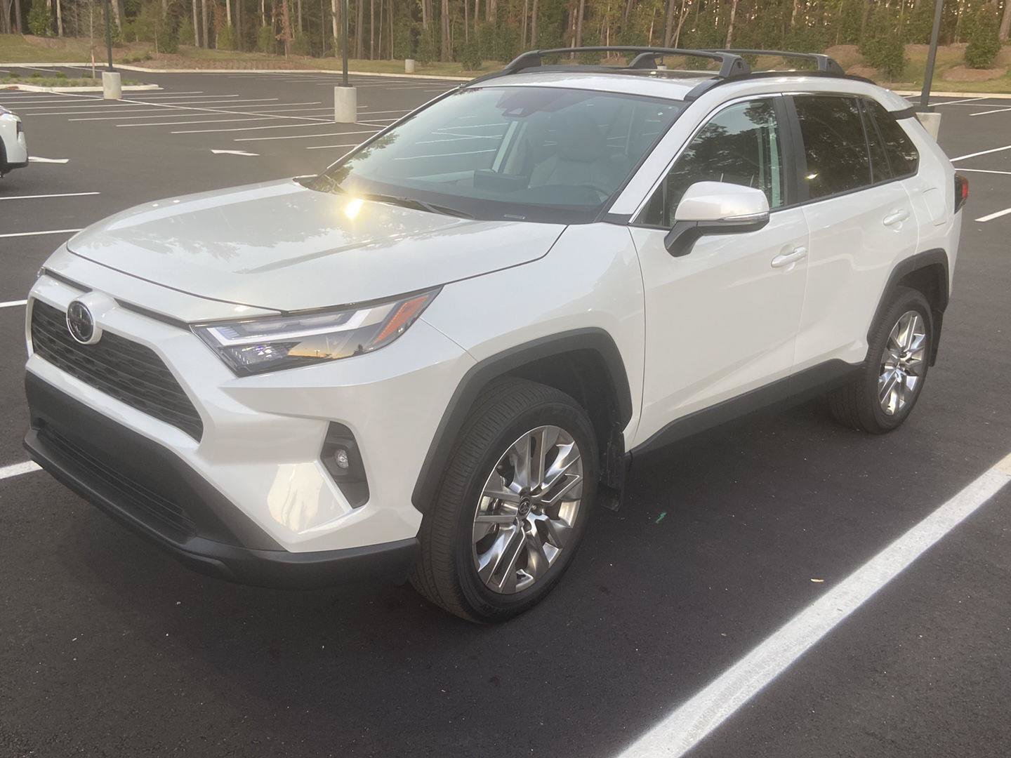 Used 2025 Toyota RAV4 XLE Premium w/ Weather Package FWD image 1