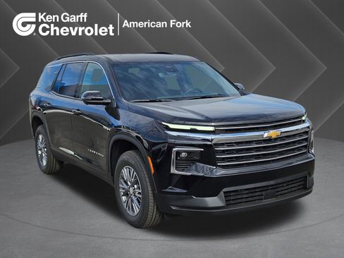 New 2026 Chevrolet Traverse LT w/ Driver Confidence Package image 1