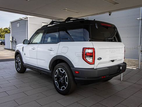 Used 2021 Ford Bronco Sport Outer Banks w/ Outer Banks Package (96D) AWD/4WD image 11