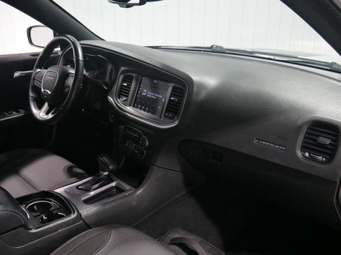 Used 2022 Dodge Charger SXT w/ Blacktop Package image 14