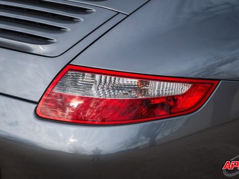 Used 2005 Porsche 911 Carrera image 46