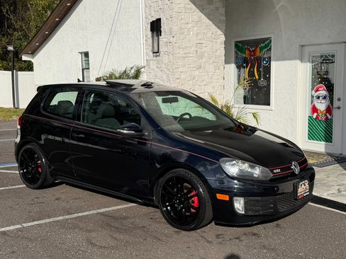 Used 2011 Volkswagen Golf 2-Door image 20