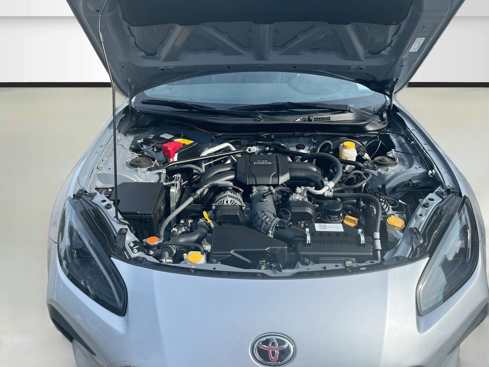 Used 2024 Toyota GR86 Premium RWD image 29