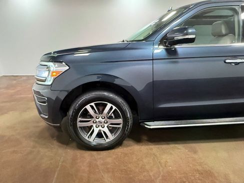 Used 2023 Ford Expedition Limited image 38