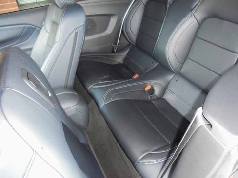 Used 2025 Ford Mustang GT Premium RWD image 9