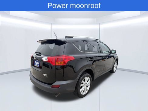 Used 2015 Toyota RAV4 Limited w/ Technology Package AWD/4WD image 3