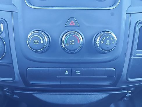 Used 2018 RAM 1500 Tradesman image 32