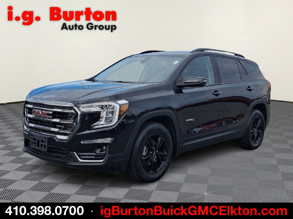 Used 2022 GMC Terrain AT4 AWD/4WD image 3