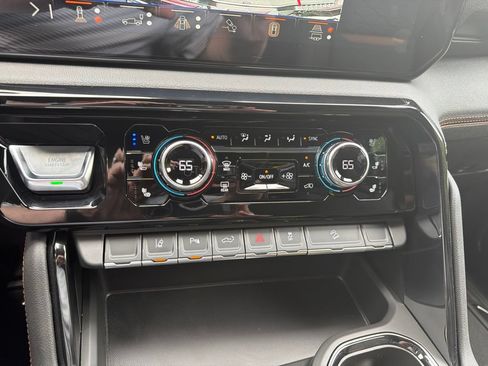 New 2026 GMC Sierra 2500 AT4 w/ AT4 Premium Plus Package AWD/4WD image 20