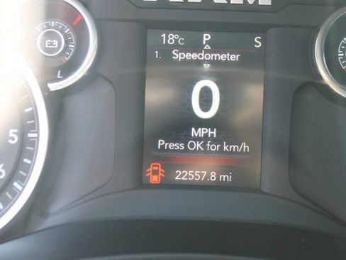 Used 2024 RAM 2500 Big Horn w/ Bed Utility Group image 22