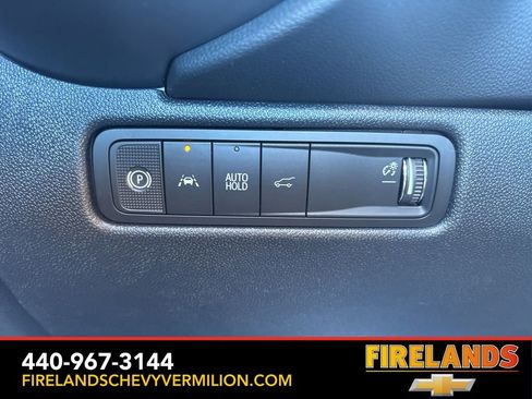 New 2026 Chevrolet Equinox EV RS image 17