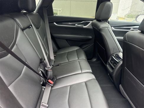 Used 2023 Cadillac XT5 Premium Luxury image 27