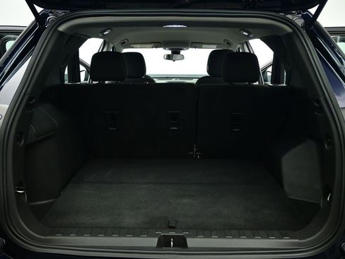 Used 2021 Chevrolet Equinox LS image 39