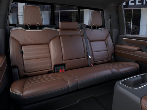 New 2026 GMC Sierra 2500 Denali Ultimate AWD/4WD image 17