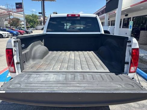 Used 2017 RAM 1500 Lone Star RWD image 12