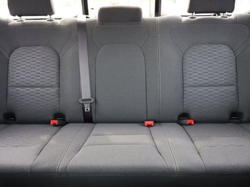 New 2026 RAM 1500 Express AWD/4WD image 33