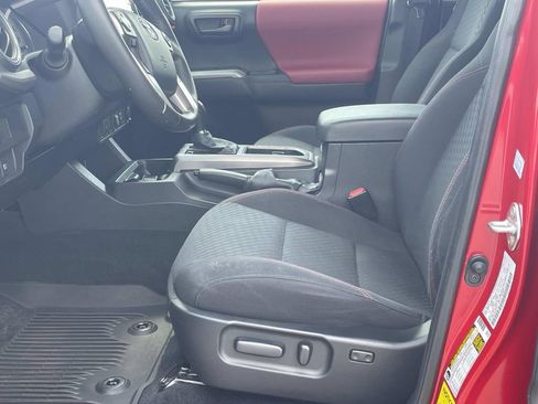 Used 2023 Toyota Tacoma SR5 image 17