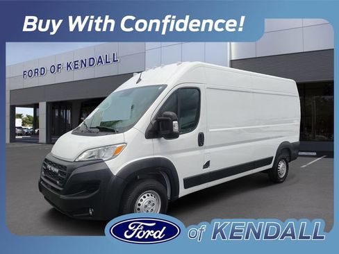 Used 2024 RAM ProMaster 2500 w/ Convenience Group FWD image 1