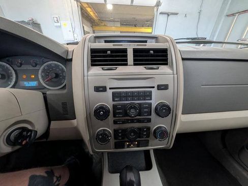 Used 2008 Ford Escape XLT FWD image 28