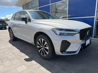 Used 2025 Volvo XC60 B5 Plus AWD/4WD video 2