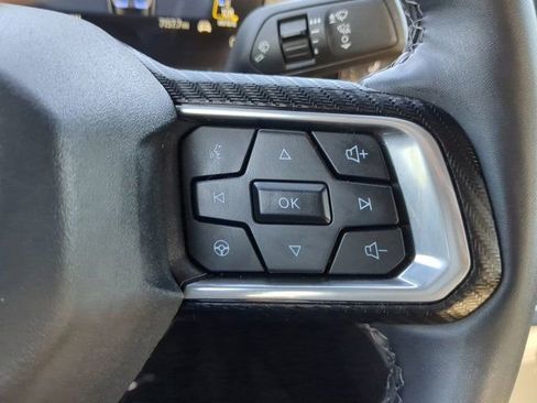 Used 2025 Ford Mustang Coupe RWD image 24