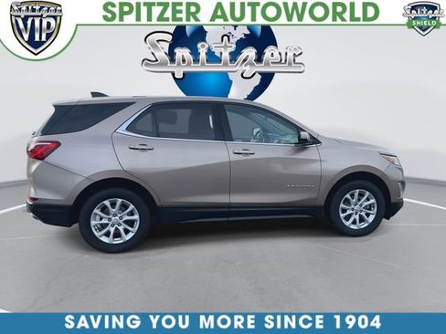 Used 2019 Chevrolet Equinox LT w/ Driver Convenience Package AWD/4WD image 10