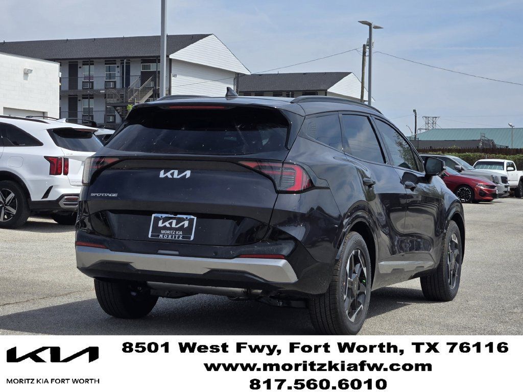 New 2027 Kia Sportage SX FWD image 4