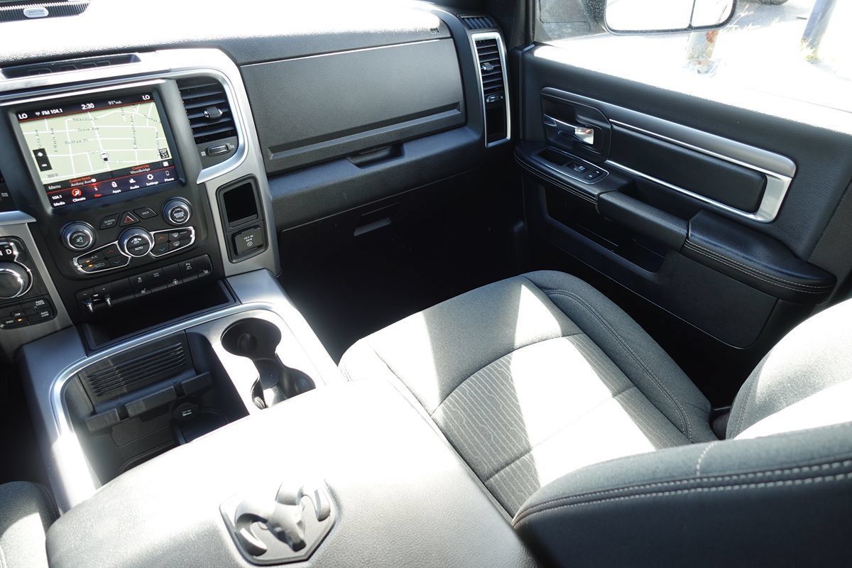 Used 2022 RAM 1500 Warlock w/ Ceramic Grey Warlock Package AWD/4WD image 47