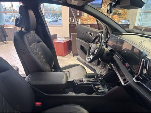 Used 2024 Kia Sportage X-Line w/ X-Line Premium Package AWD/4WD image 28
