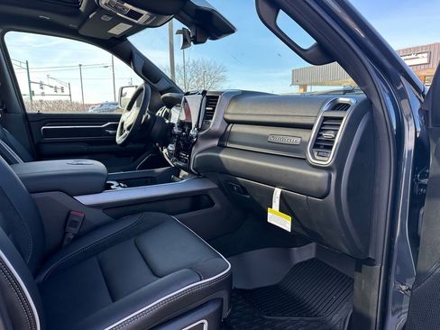 New 2026 RAM 1500 Laramie w/ Sport Appearance Package AWD/4WD image 19