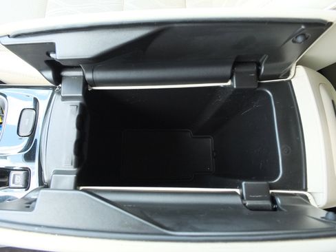 Used 2023 Buick Envision Avenir image 25