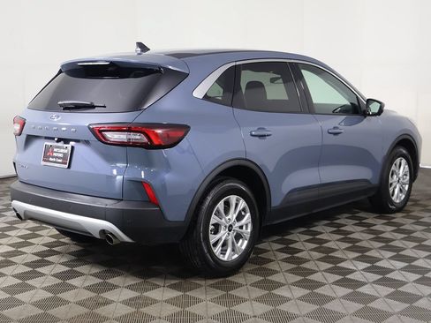 Used 2023 Ford Escape Active w/ Tech Pack #2 FWD image 11