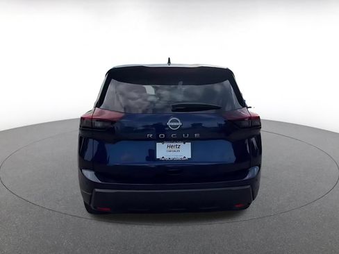 Used 2026 Nissan Rogue SV FWD image 12