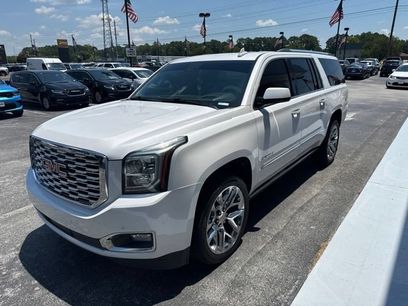Used 2020 GMC Yukon XL Denali w/ Denali Ultimate Package