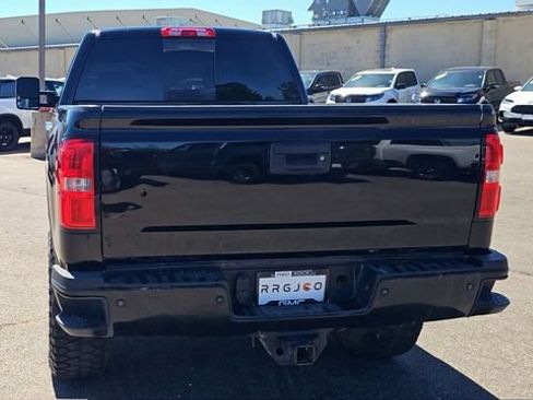 Used 2019 GMC Sierra 3500 Denali AWD/4WD image 8