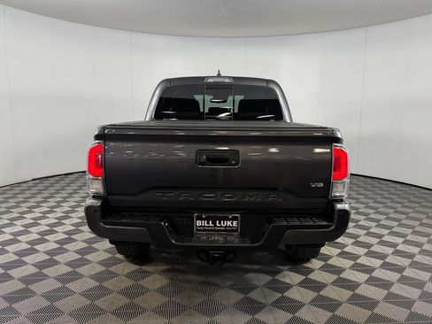 Used 2023 Toyota Tacoma TRD Sport w/ Advanced Technology Package AWD/4WD image 9