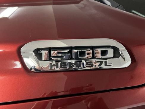 Used 2022 RAM 1500 Limited AWD/4WD image 32