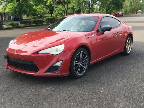 Used 2013 Scion FR-S RWD image 1