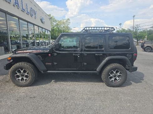 Used 2021 Jeep Wrangler Unlimited Rubicon AWD/4WD image 2