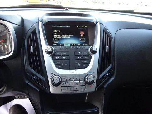 Certified 2017 Chevrolet Equinox Premier w/ Enhanced Convenience Package FWD image 27