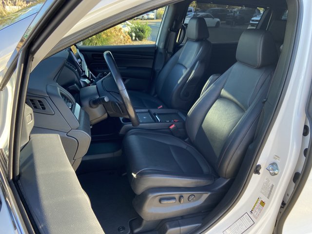 Used 2025 Honda Odyssey Sport-L image 19