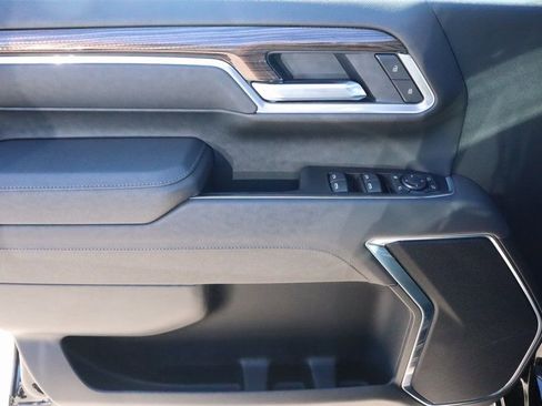 New 2026 Chevrolet Silverado 2500 LT w/ Trail Boss Package image 15