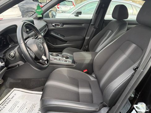 Used 2023 Honda Civic Sport image 18