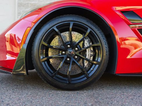 Used 2017 Chevrolet Corvette Grand Sport RWD image 68