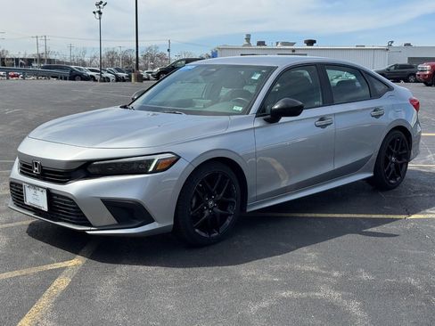 Certified 2023 Honda Civic Sport image 9